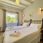 Petros With Private Pool By Dadovillas Kassiopi